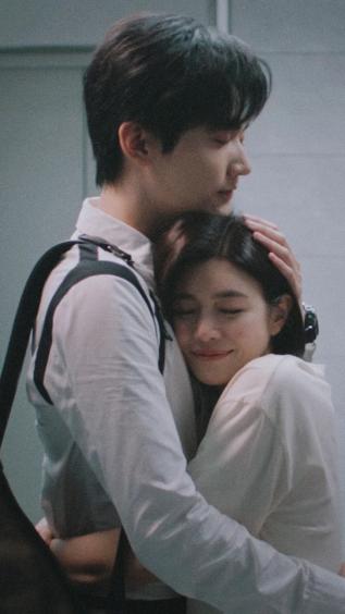 周柯宇,陈妍希,狙击蝴蝶